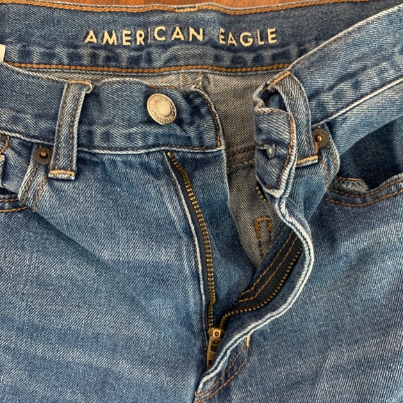 American Eagle mom jeans - Picture 3 of 5